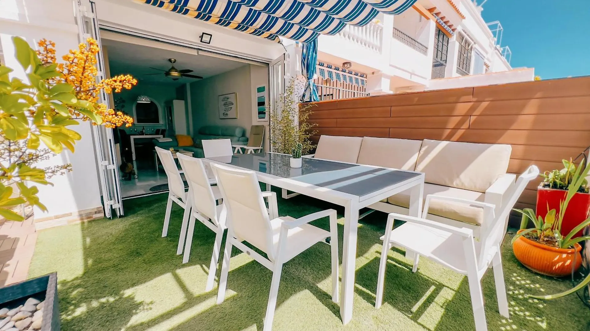 Apartmán Ulises La Perla Calahonda